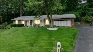 1005 Wappapello Ln, Saint Louis, MO 63146