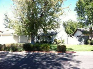 30240 Mira Loma Dr, Temecula, CA 92592