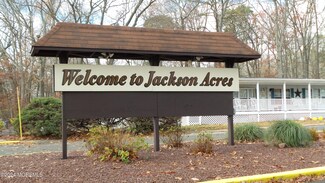 3 Lisa Ln S, Jackson, NJ 08527