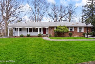 123 Red Hill Rd, Middletown, NJ 07748