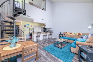 2 Davos Dr Unit 2, Vernon, NJ 07462