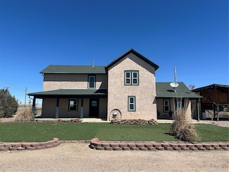 135 36th Ln, Pueblo, CO 81006