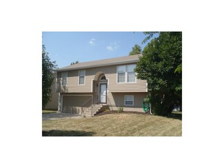 114 NW 112th Terrace, Kansas City, MO 64155