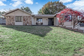 4002 Summerfield Pkwy, Saint Charles, MO 63304