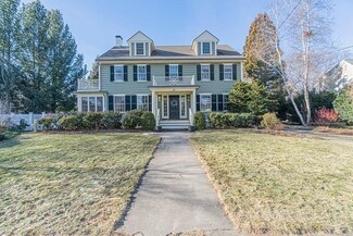 42 Cabot St, Winchester, MA 01890