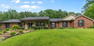 1322 Kenwood Dr, Cape Girardeau, MO 63701