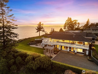 5685 Nakat Way, Blaine, WA 98230