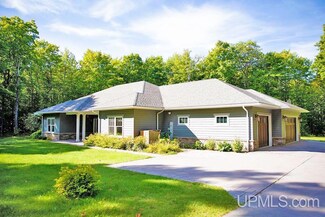 47855 Larson Rd, Atlantic Mine, MI 49905