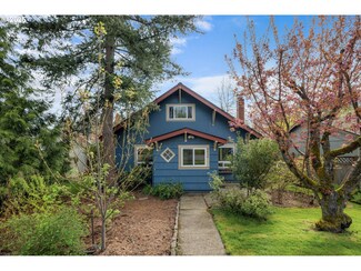 9636 SW 52nd Ave, Portland, OR 97219