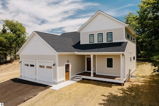 11503 Crescent Dr Unit 7, Empire, MI 49630
