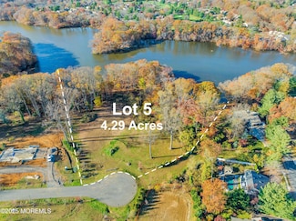11 Buchhop Ln Unit 5, Red Bank, NJ 07701