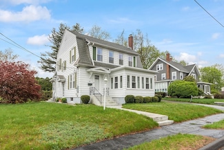 28 Winslow St, Gardner, MA 01440