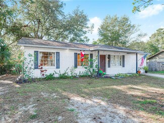 215 Carla Ann Ct, Auburndale, FL 33823