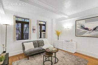 102 W 85th St Unit 2B, New York, NY 10024