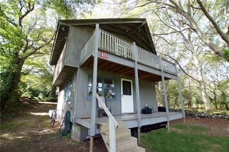 102 Ross Ave, Prudence Island, RI 02872