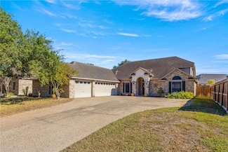 6152 Saint Denis St, Corpus Christi, TX 78414