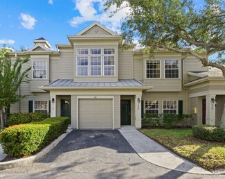 7606 Plantation Cir, Bradenton, FL 34201