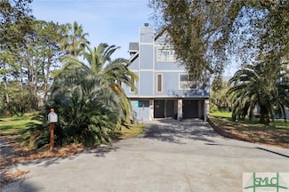14 Anderson Ct, Tybee Island, GA 31328
