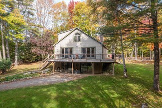 10 Curtis Ln, Rockport, ME 04856