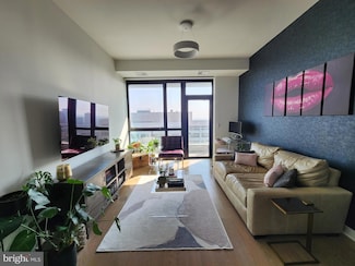 1650 Silver Hill Dr Unit 1608, McLean, VA 22102