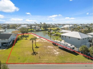 3616 Flamingo Blvd, Hernando Beach, FL 34607