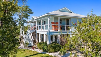 301 Hatley Dr, Mexico Beach, FL 32456