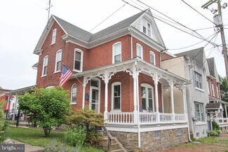 24 S Monroe St, Boyertown, PA 19512