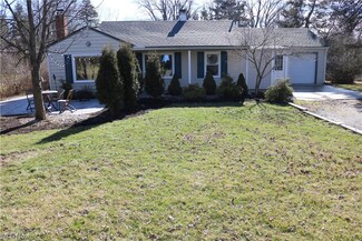 2642 Smith Rd, Fairlawn, OH 44333