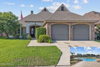 406 La Villa Cir, Youngsville, LA 70592