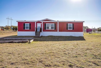 222 Denton Heights Ln, Weatherford, TX 76085
