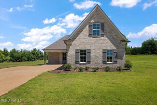 3104 Meadows Way, Hernando, MS 38632