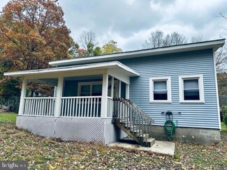 144 Louise Ln, Bartonsville, PA 18321