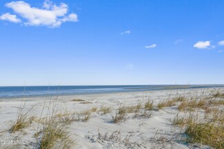 2 Harbor Dr N Unit L206, Saint Helena Island, SC 29920