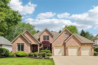 33616 Saint Francis Dr, Avon, OH 44011