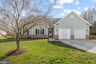 135 Caspian Dr, Stephens City, VA 22655