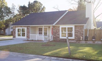 9532 One Notch Rd, Ladson, SC 29456