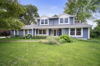 7291 Huckleberry Ct, Greendale, WI 53129