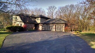 11662 Bend River Rd, Roscoe, IL 61073