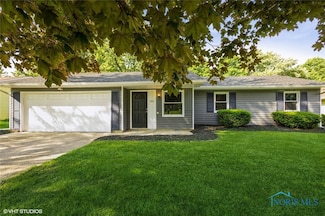 509 Lawndale Dr, Bryan, OH 43506