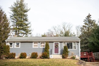 106 Westcott Rd, North Scituate, RI 02857