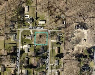 8598 Mayfair Ave, Union Pier, MI 49129