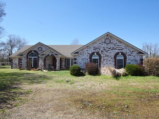 30519 S Fish Creek Rd, Stigler, OK 74462
