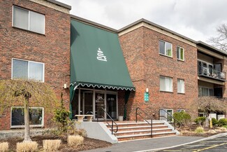 1202 Greendale Ave Unit 108, Needham, MA 02492
