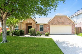 3353 Stoneway Dr, Grand Prairie, TX 75052