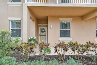 803 Fairwaycove Ln Unit 106, Bradenton, FL 34212