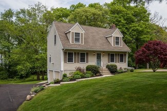 429 Union St, Millis, MA 02054
