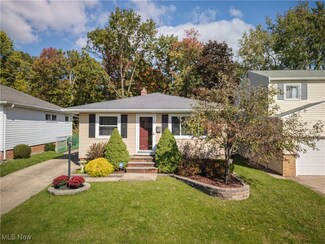 2430 Park Dr, Cleveland, OH 44134