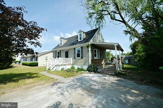 106 Nightingale Ave, Stephens City, VA 22655