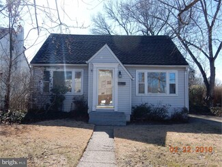 406 Bozarth Ave, Glendora, NJ 08029