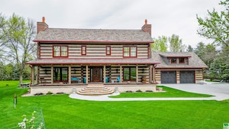 703 W Timber Rd, Dakota Dunes, SD 57049